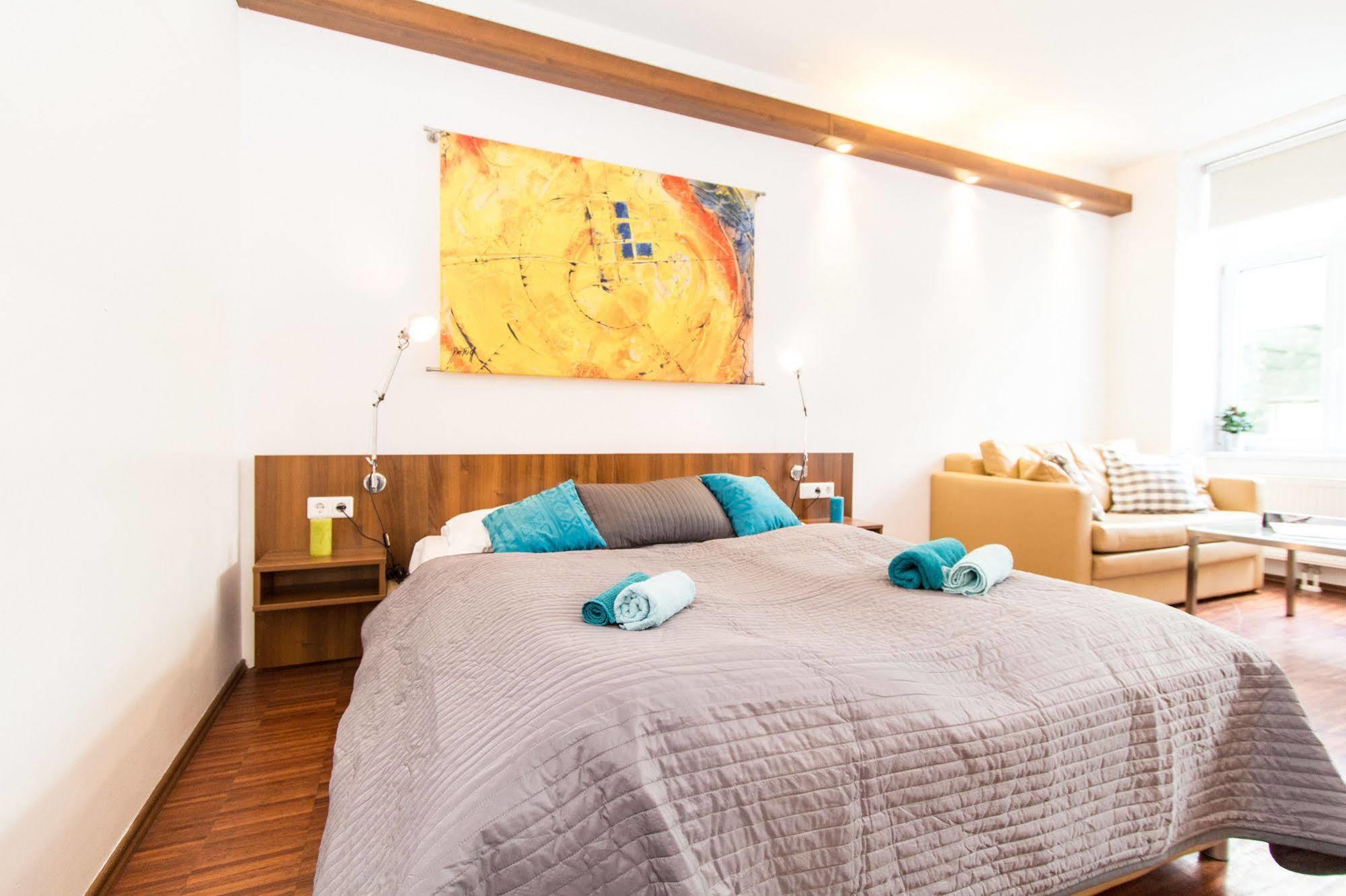 Checkvienna - Premium Apartment ภายนอก รูปภาพ