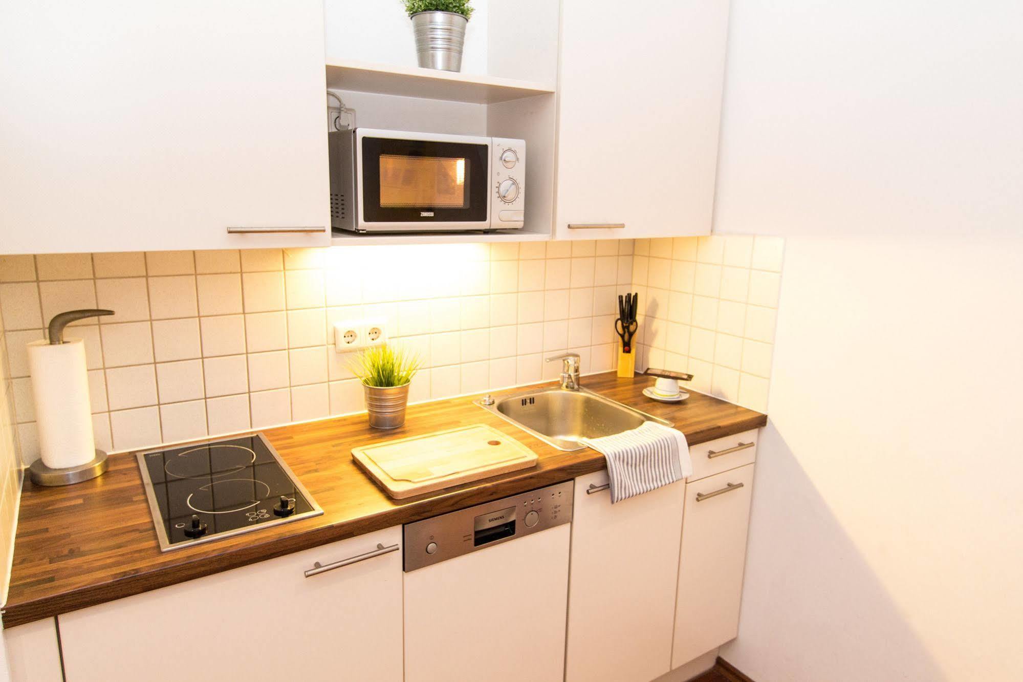 Checkvienna - Premium Apartment ภายนอก รูปภาพ
